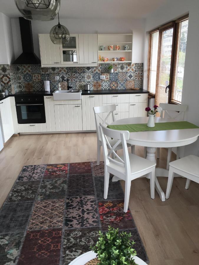 Willy Villy'S Home- Tsjepelare Buitenkant foto